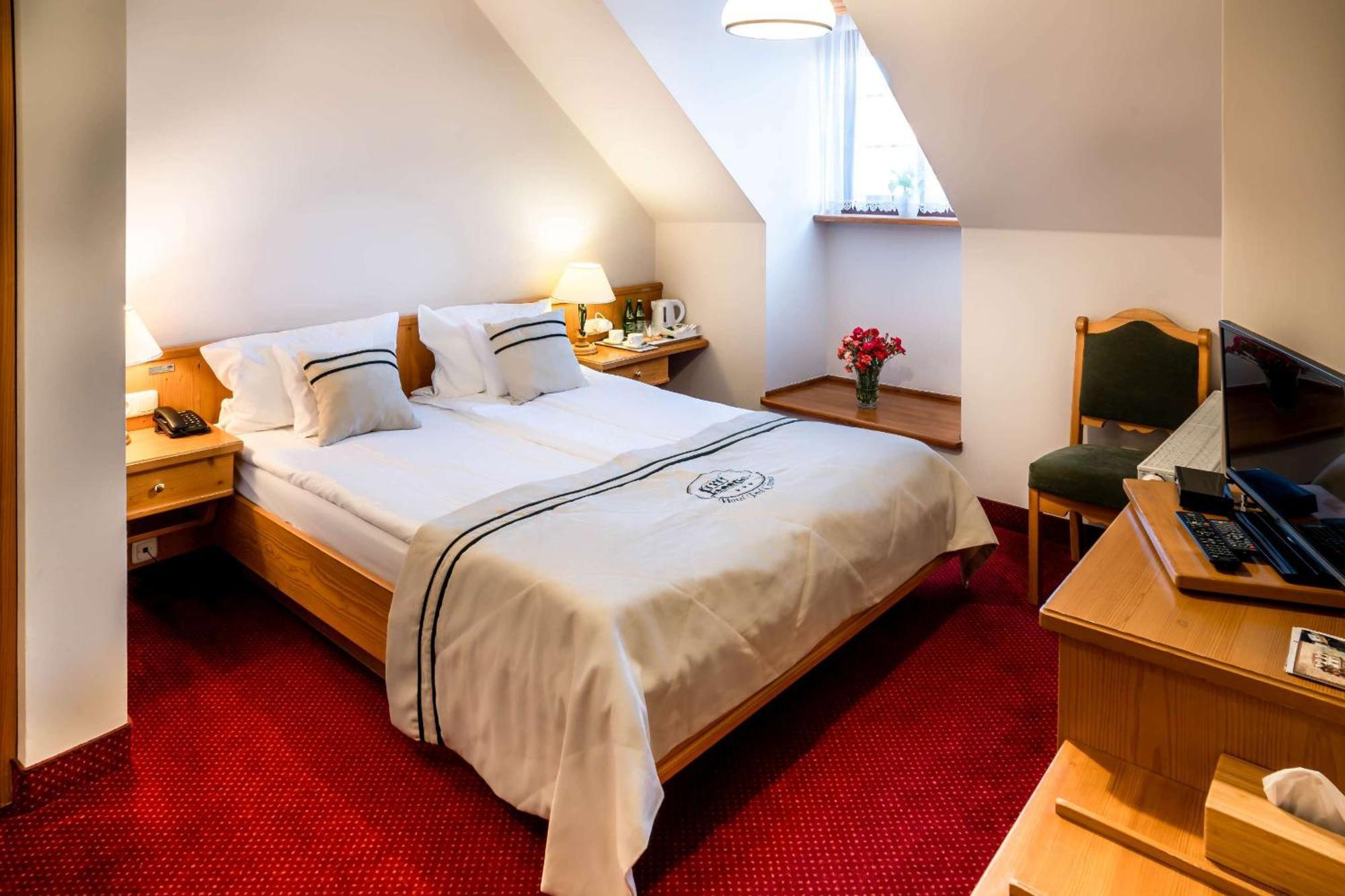 Hotel Pod Cizemka Sandomierz Luaran gambar